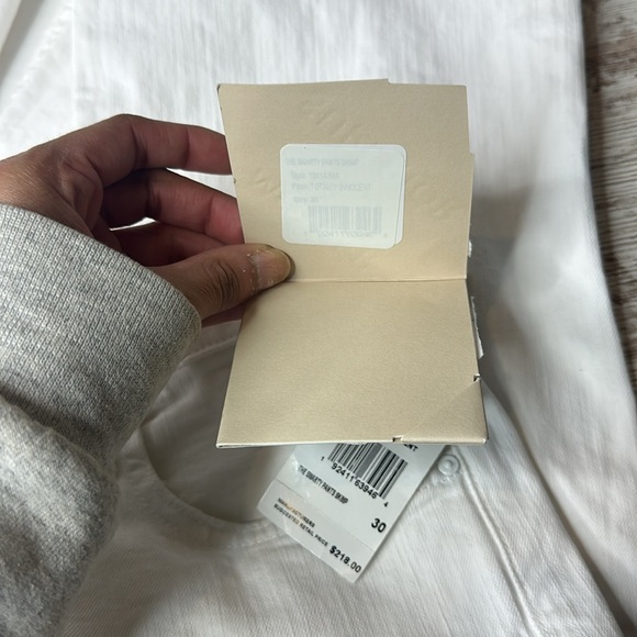 Mother the smarty pants skimp - totally innocent size 30 NWT - Picture 9 of 14